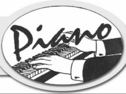 照片:  Piano